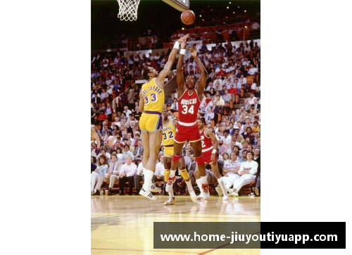NBA现役中锋盘点：明星球员和新秀崛起